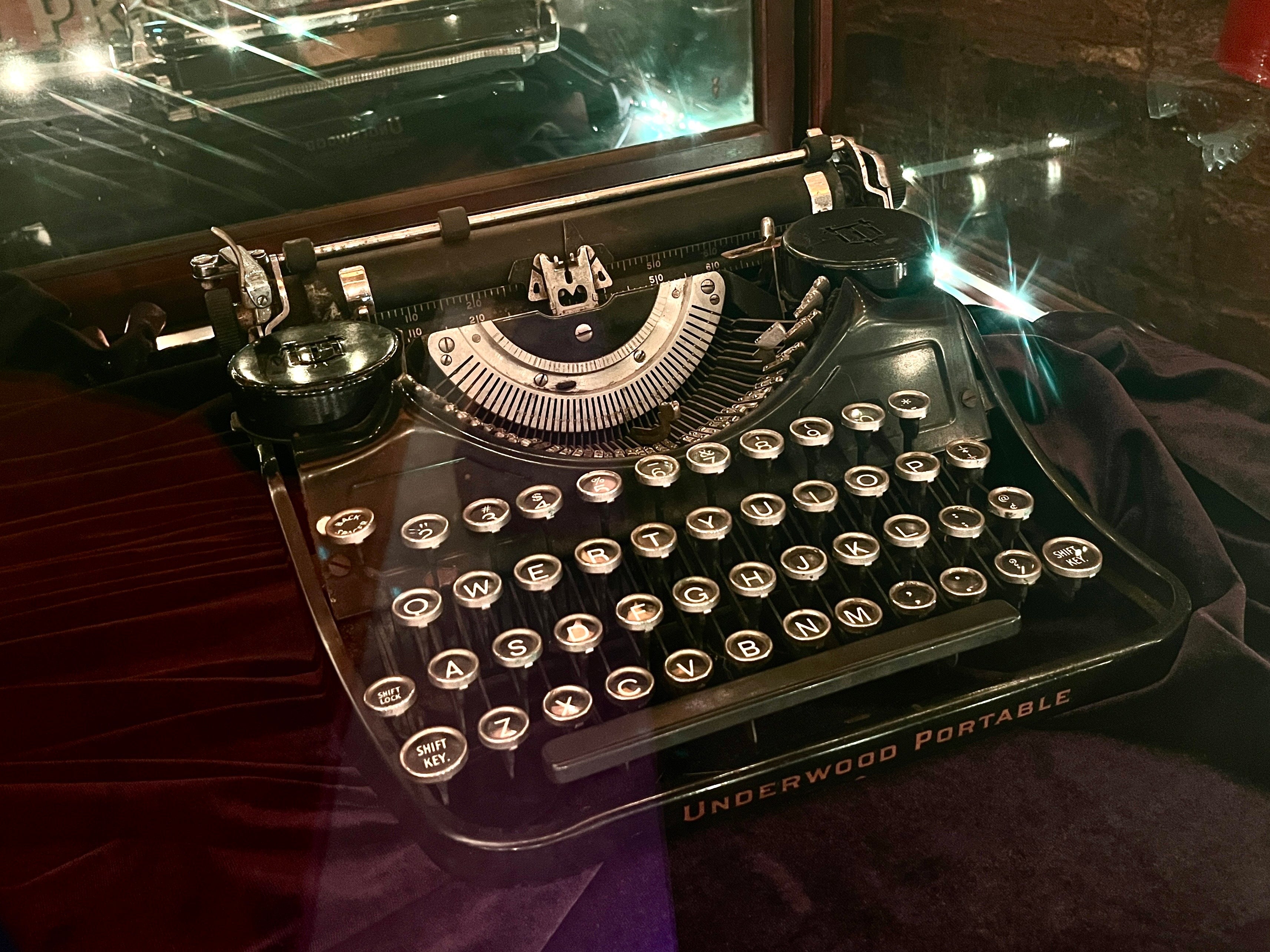 Early 1930s Underwood Portable